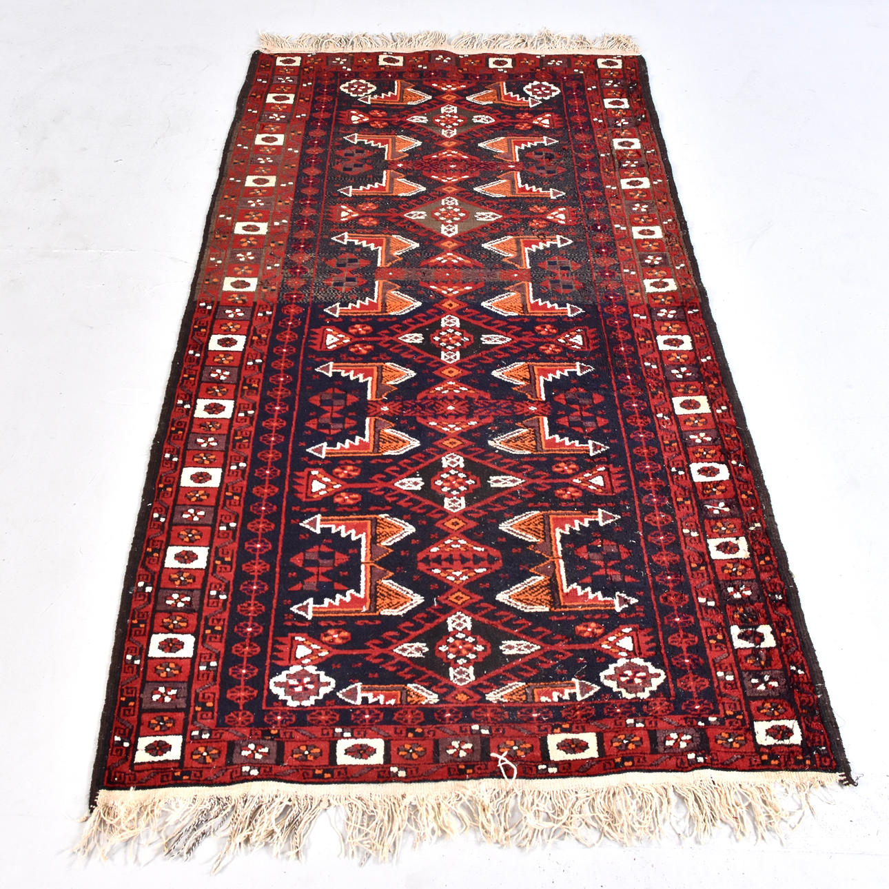 MATTA, Semiantik, Old Beludj, 200x98 cm.