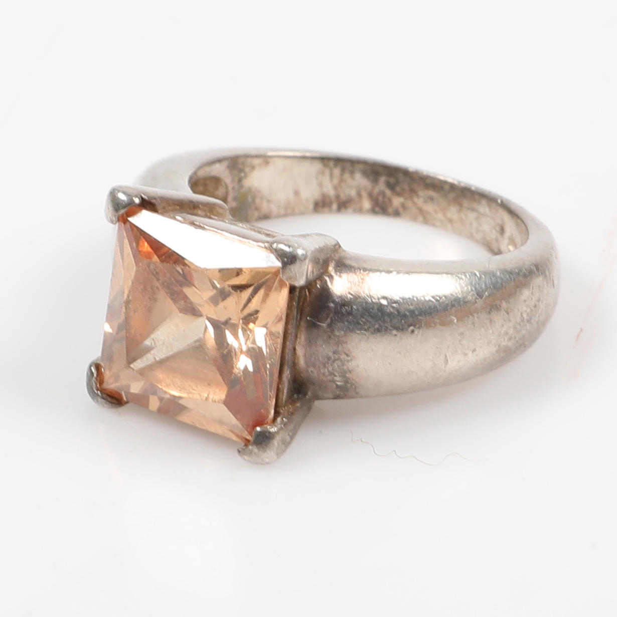 RING, sterling silver with price cut stone.