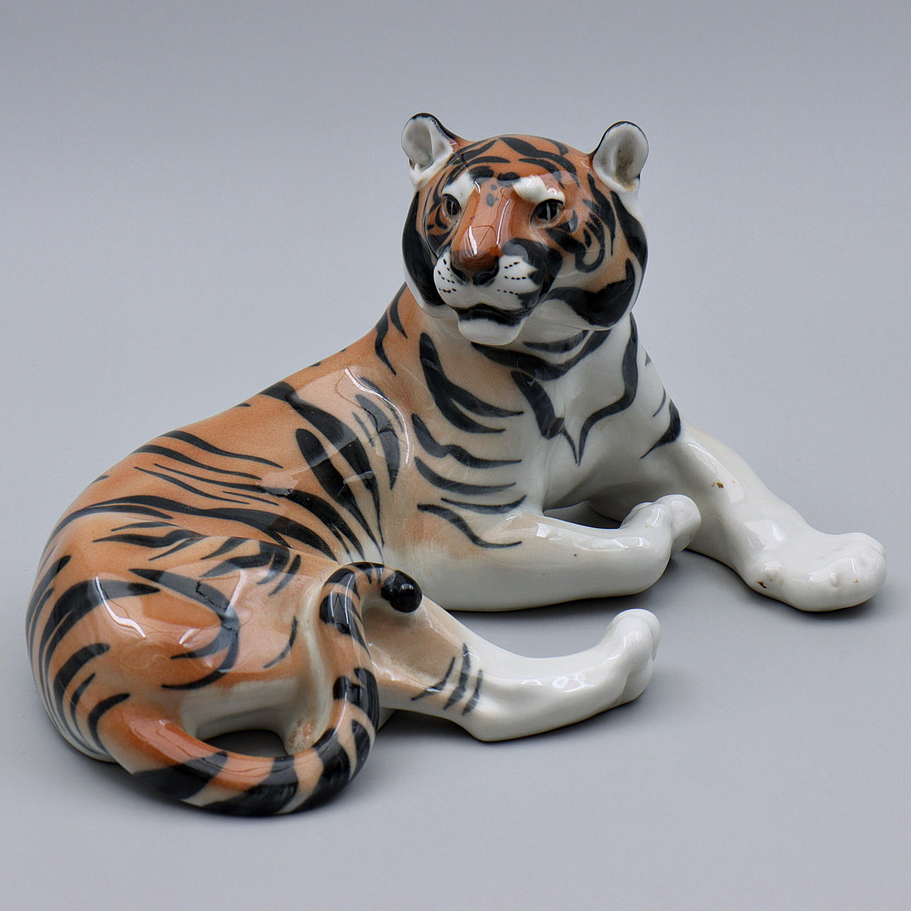 LOMONOSOV, LARGE FIGURINE “TIGER” PORCELAIN (29cm) MADE IN USSR