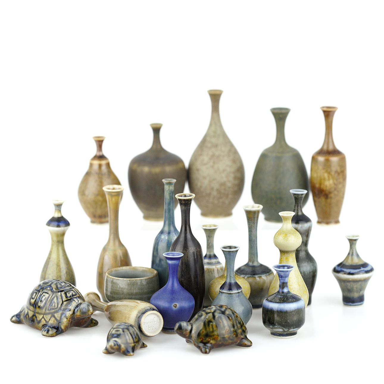 MINIATURES, 20 + 3 pieces, stoneware, signed, Höganäs.