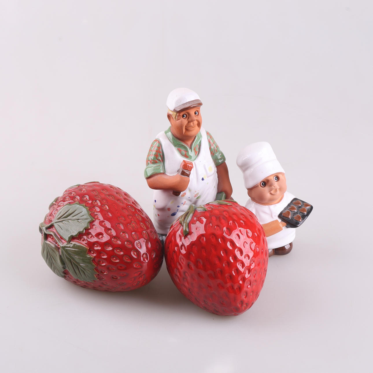 ROLF BERG. Ceramic, 4 pieces, Torshälla.