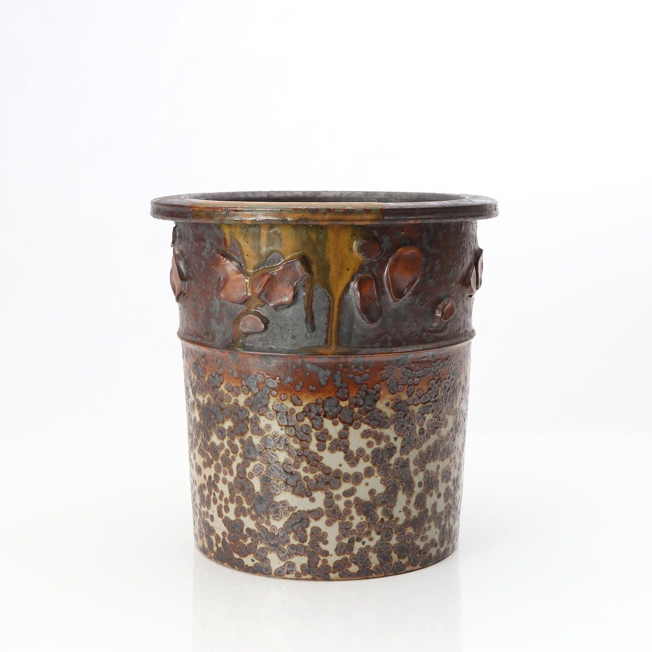 CLAES THELL. VASE. Stoneware. Signed at the bottom.