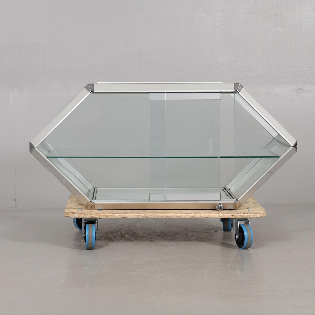 DISPLAY CABINET, glass/metal.