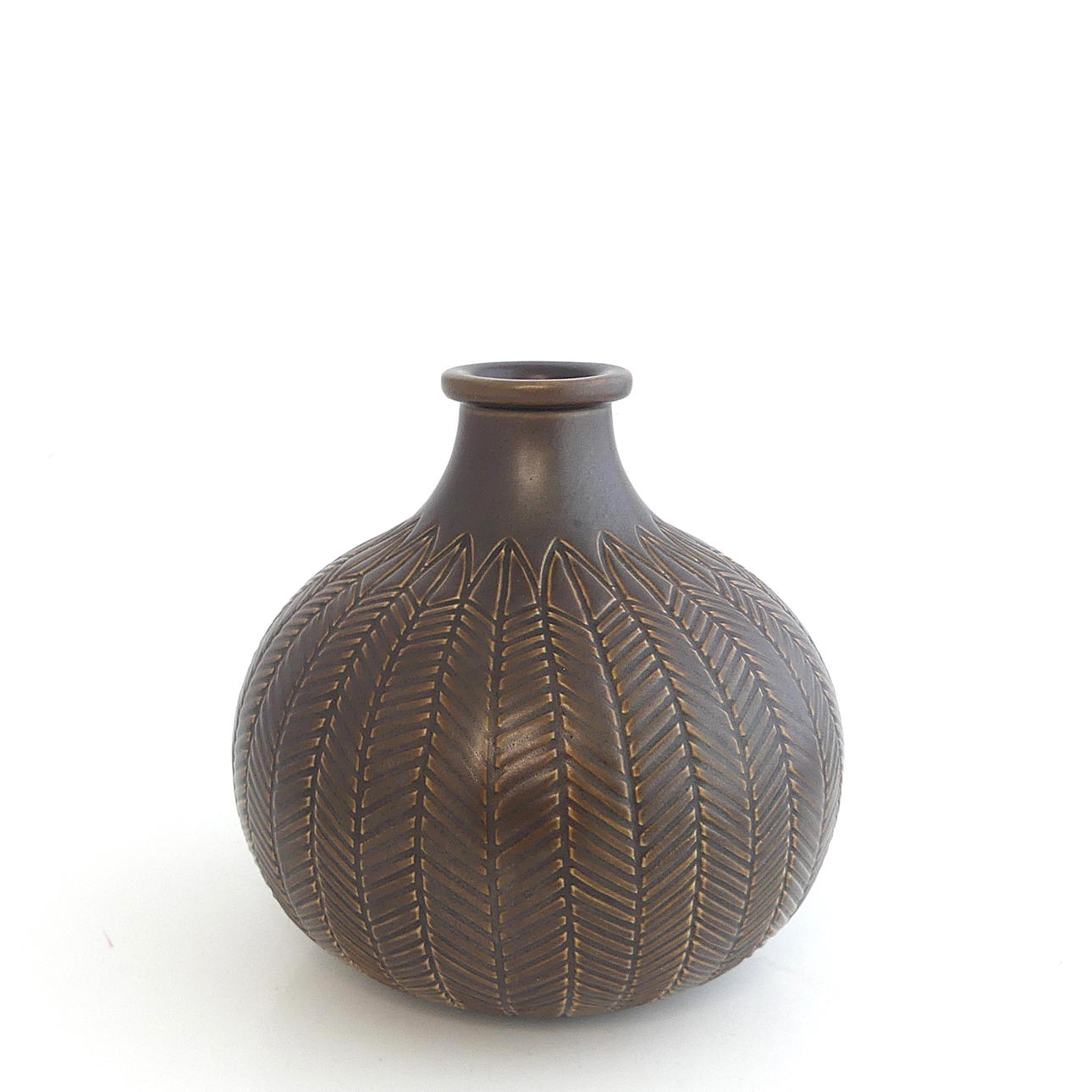GUNNAR NYLUND. vase, Nymölle, Denmark.