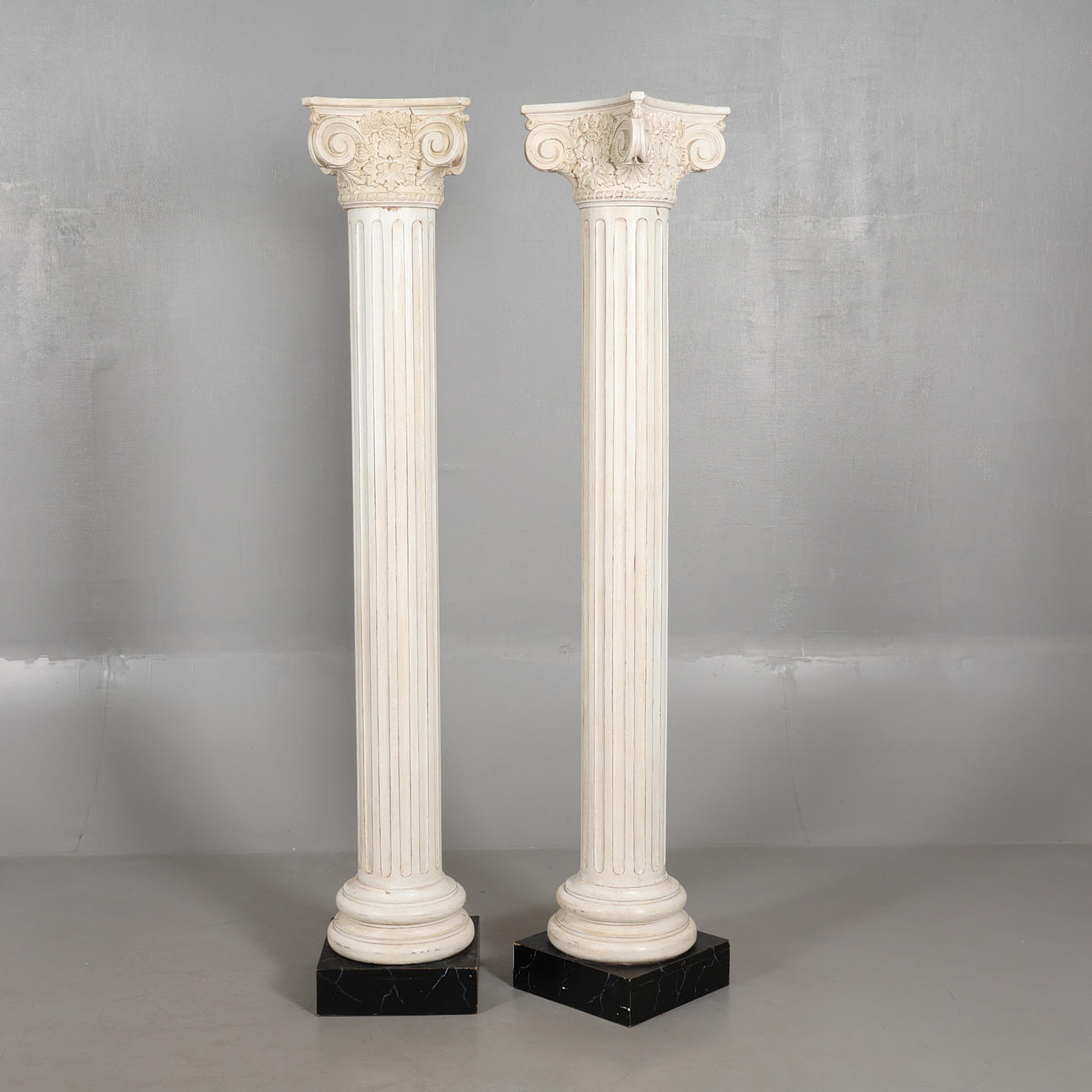 Columns, a pair, wood.