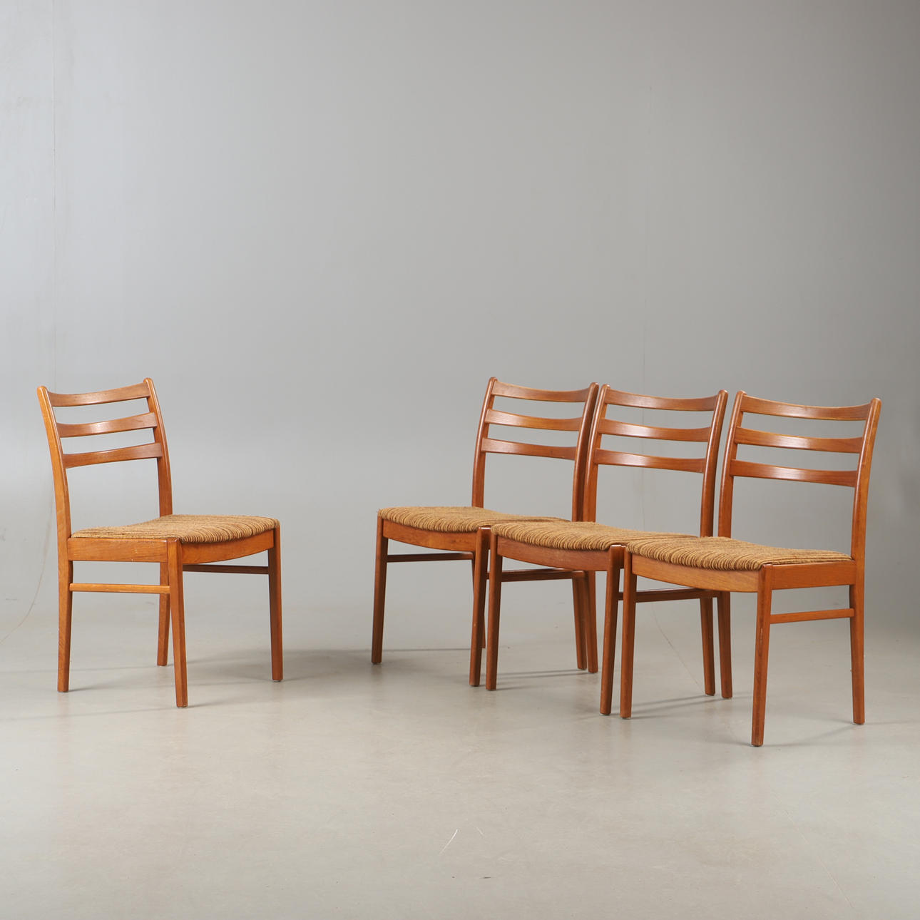 STOLAR, 4 stycken, teak, 1900-talets mitt.