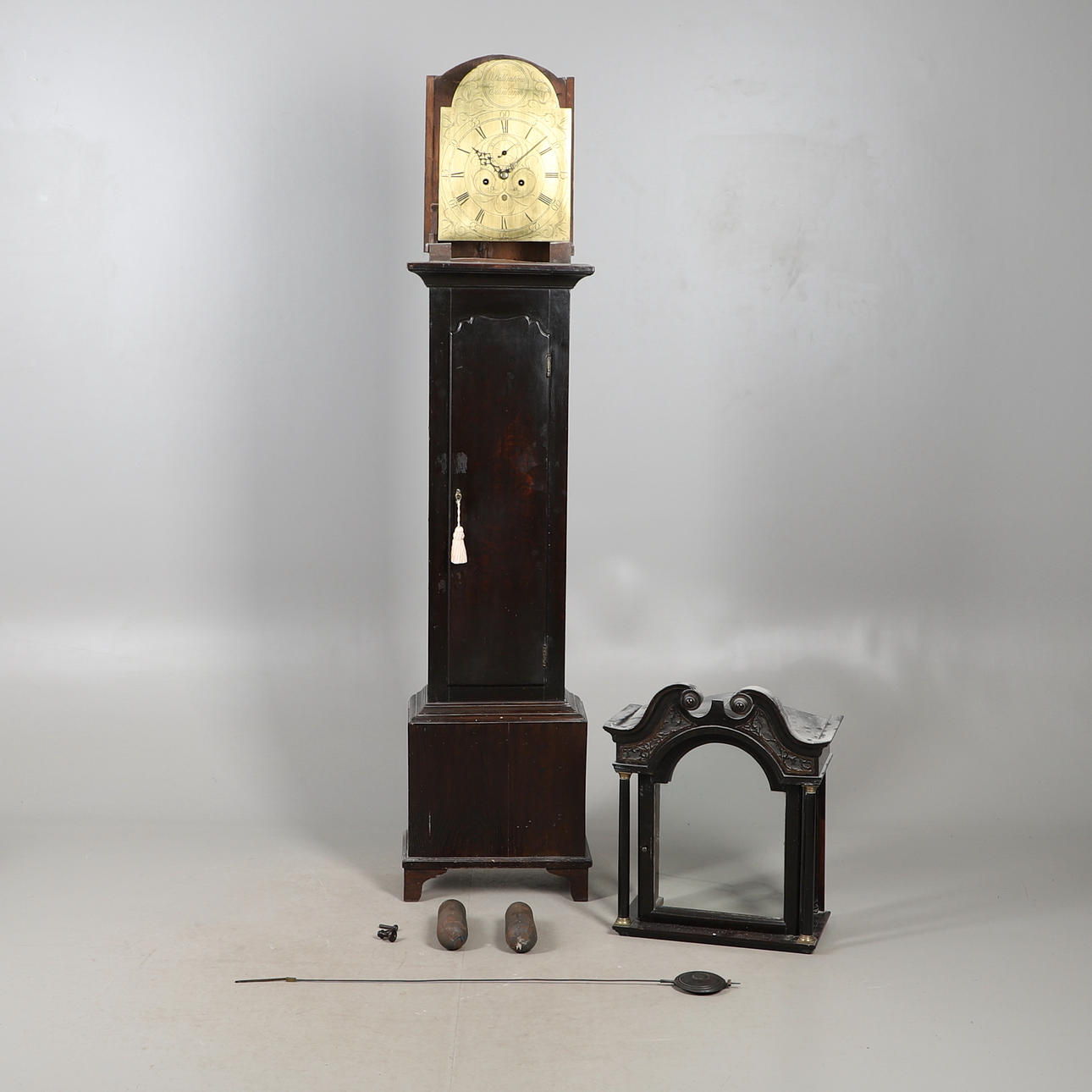 A SCOTTISH GEORGE III 8-DAY LONGCASE CLOCK.