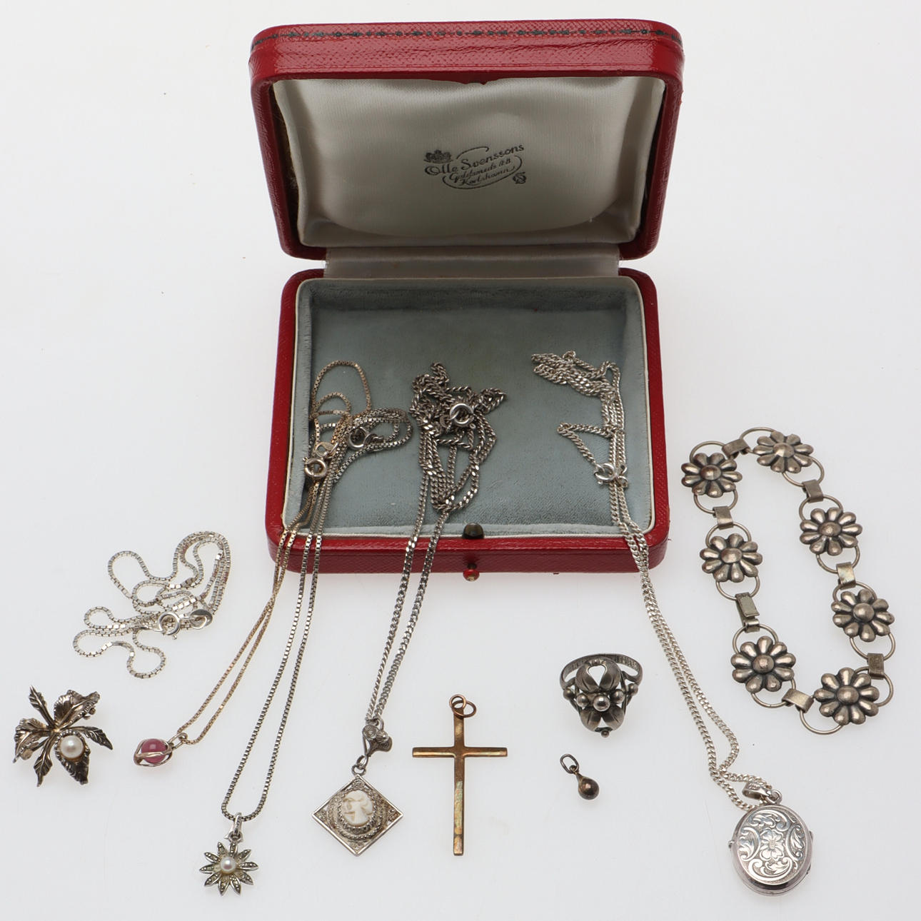 JEWELLERY, 10 pieces, silver.