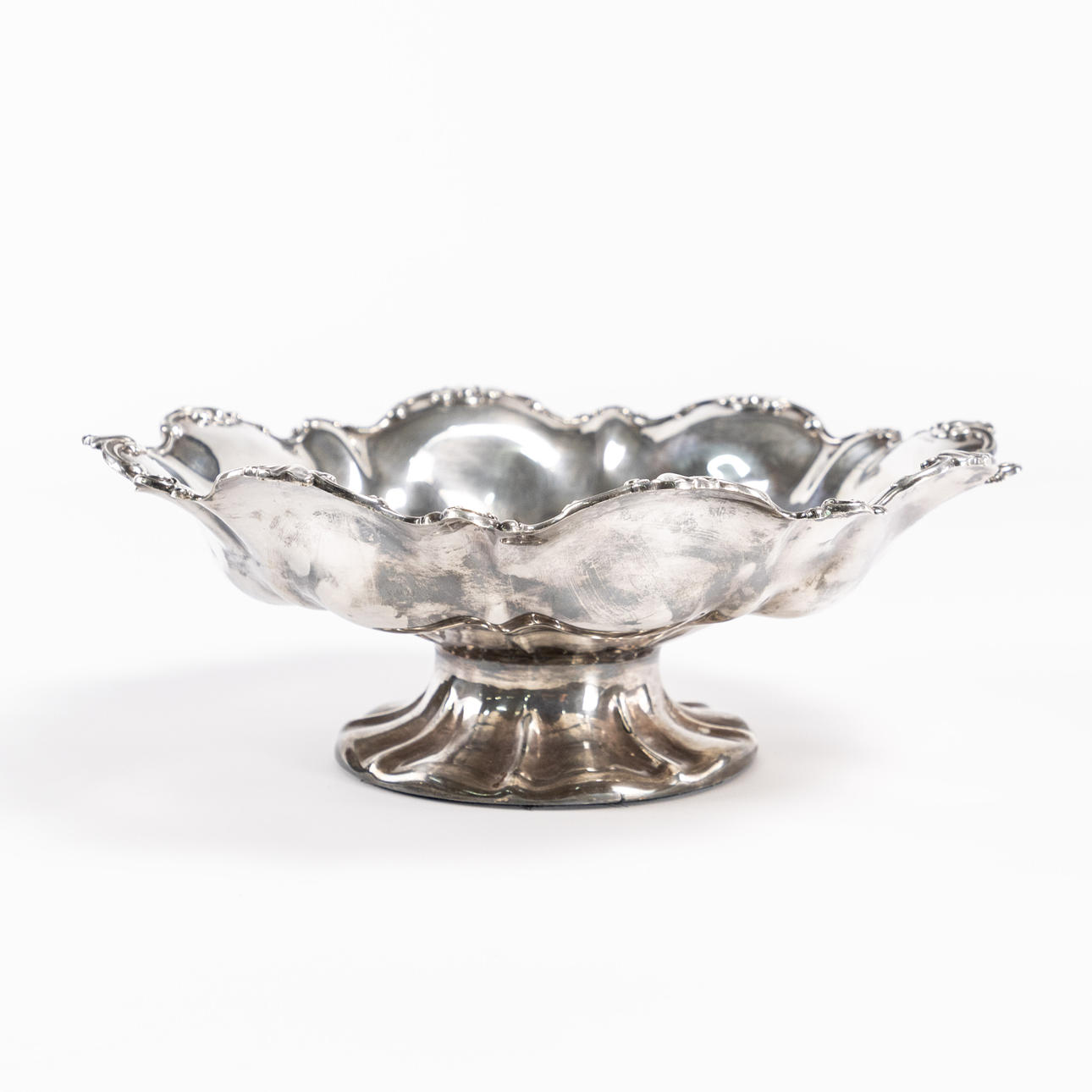 ANDERS NILSSON, Bowl on foot, silver.