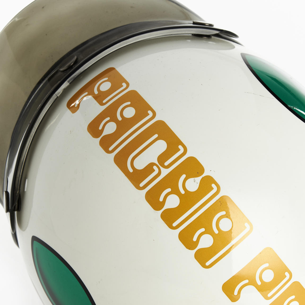 HELMET, 