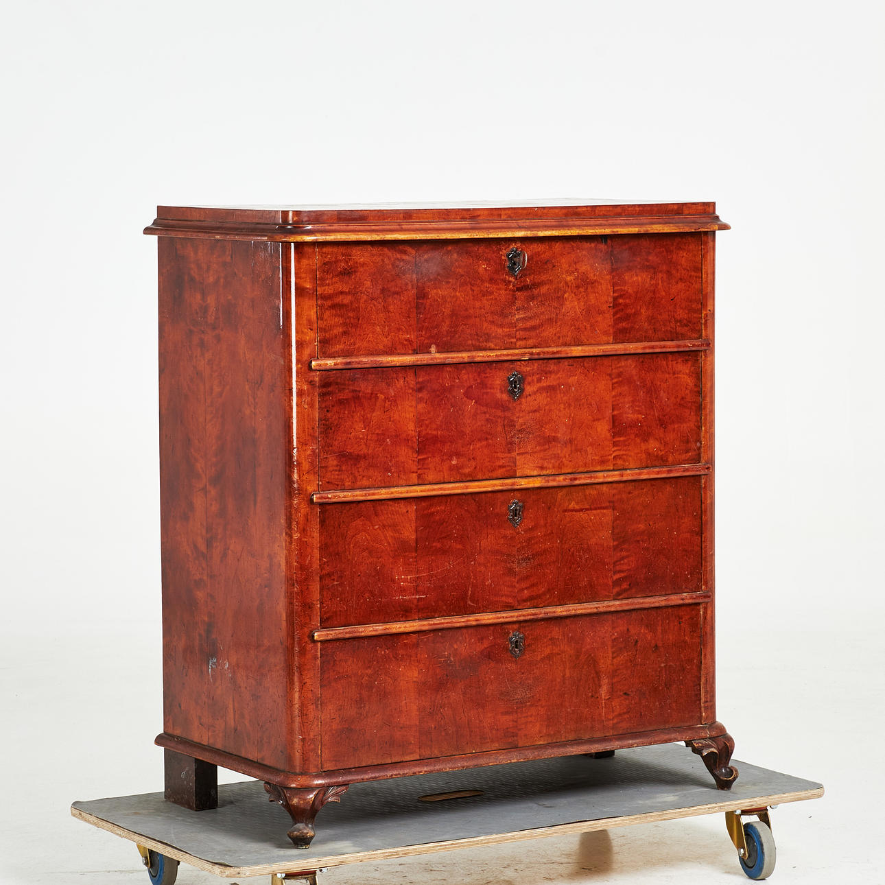 BYRÅ. betsad björk, 1800-tal.