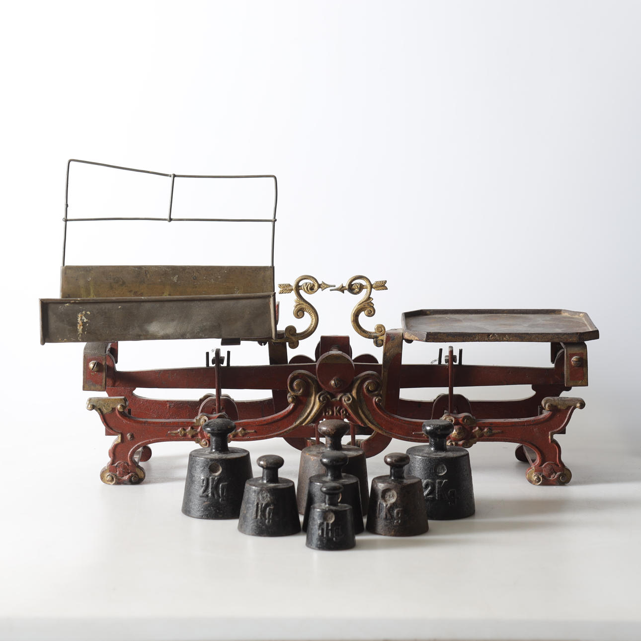 TABLE SCALES and weights, cast iron.