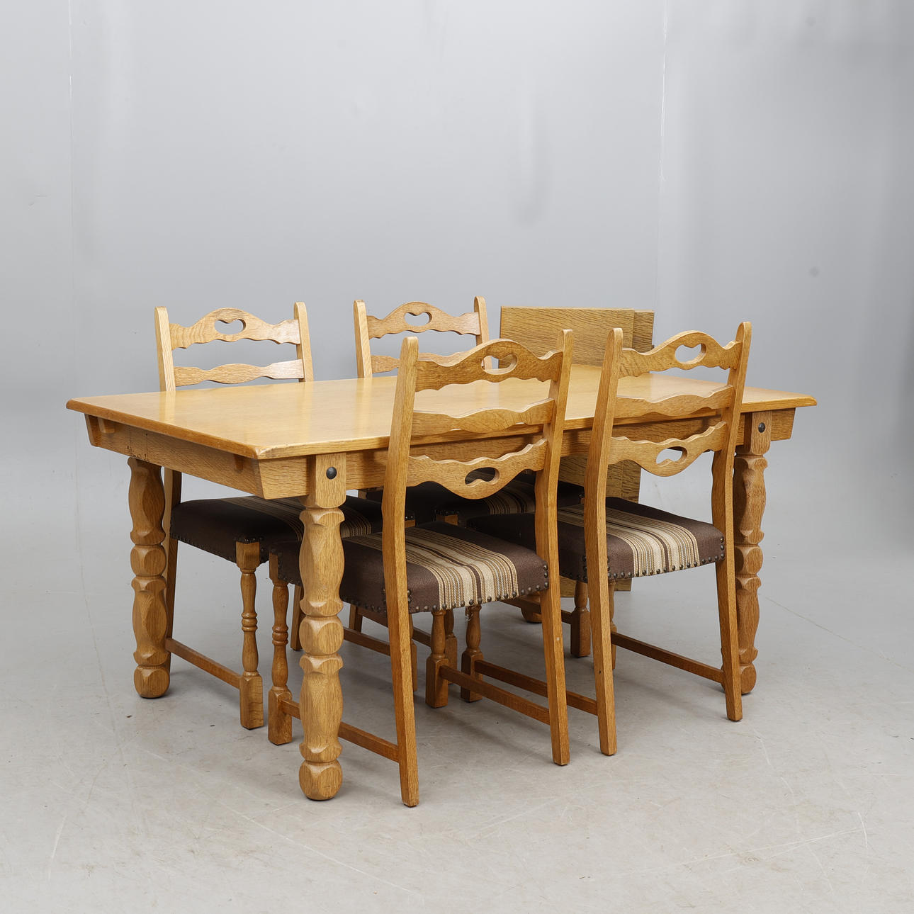A 7-piece dining group, oak, Denmark.