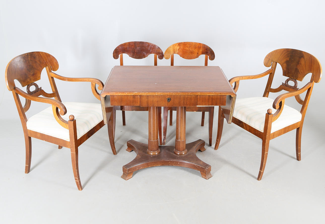 SALONGSGRUPP, 5 delar, Karl-Johan stil,18/1900-tal.