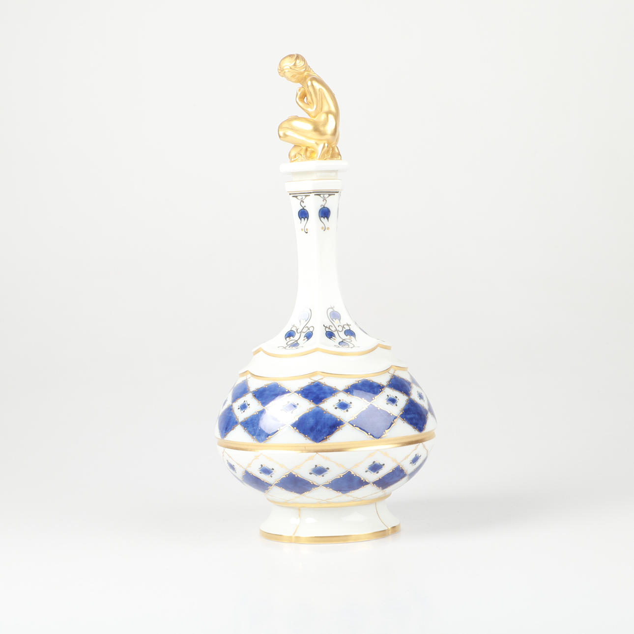 KARAFF, porslin, Ingeborg Skrydstrup, Bing & Gröndahl, Danmark.