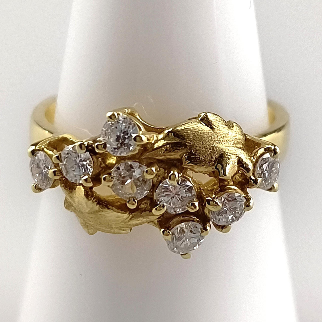DIAMOND RING - YELLOW GOLD 750/000 (18K).