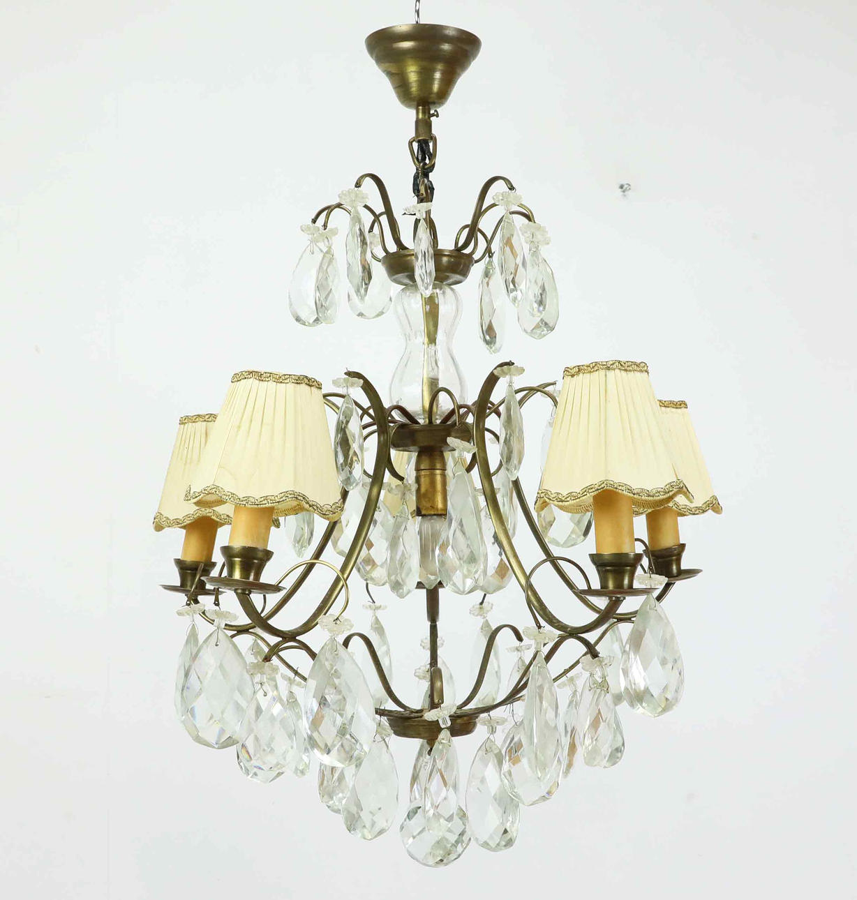 CHANDELIER, Baroque style, 20th century.