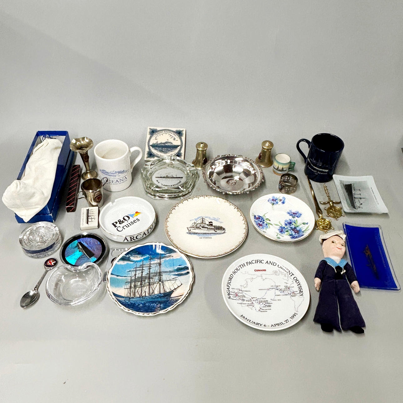 MIXED SHIPPING COMPANY LINER ITEMS.