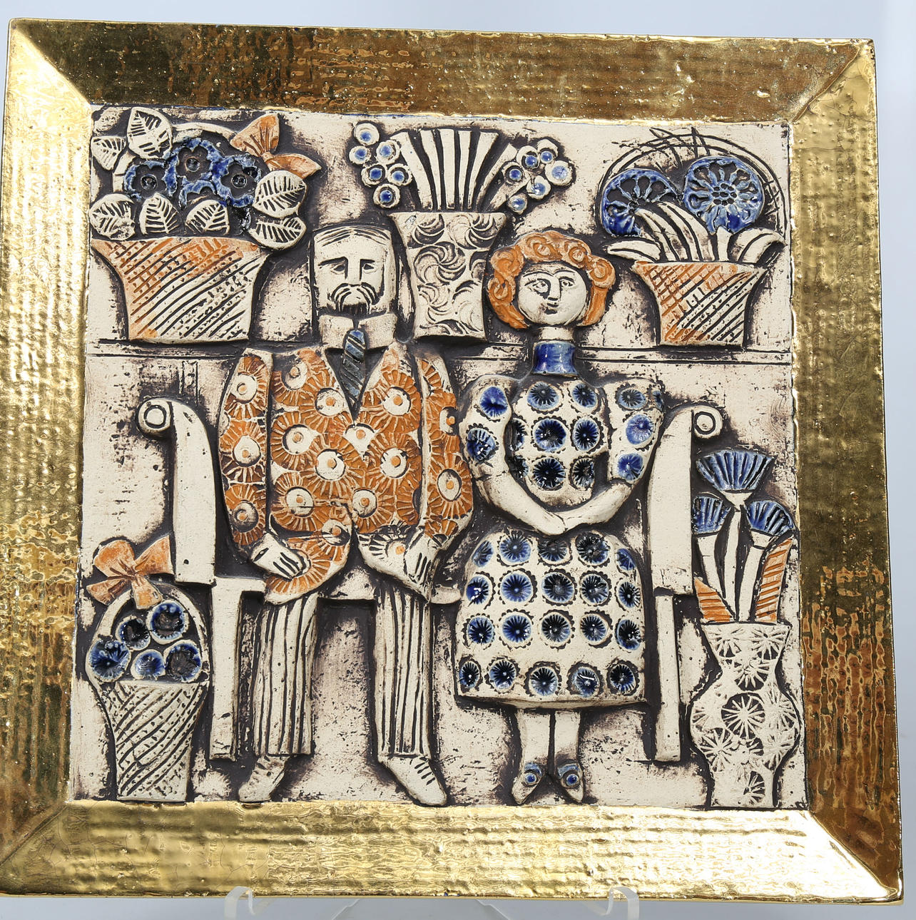 LISA LARSON. Väggtavla, stengods, signerad Lisa L, Gustavsberg.