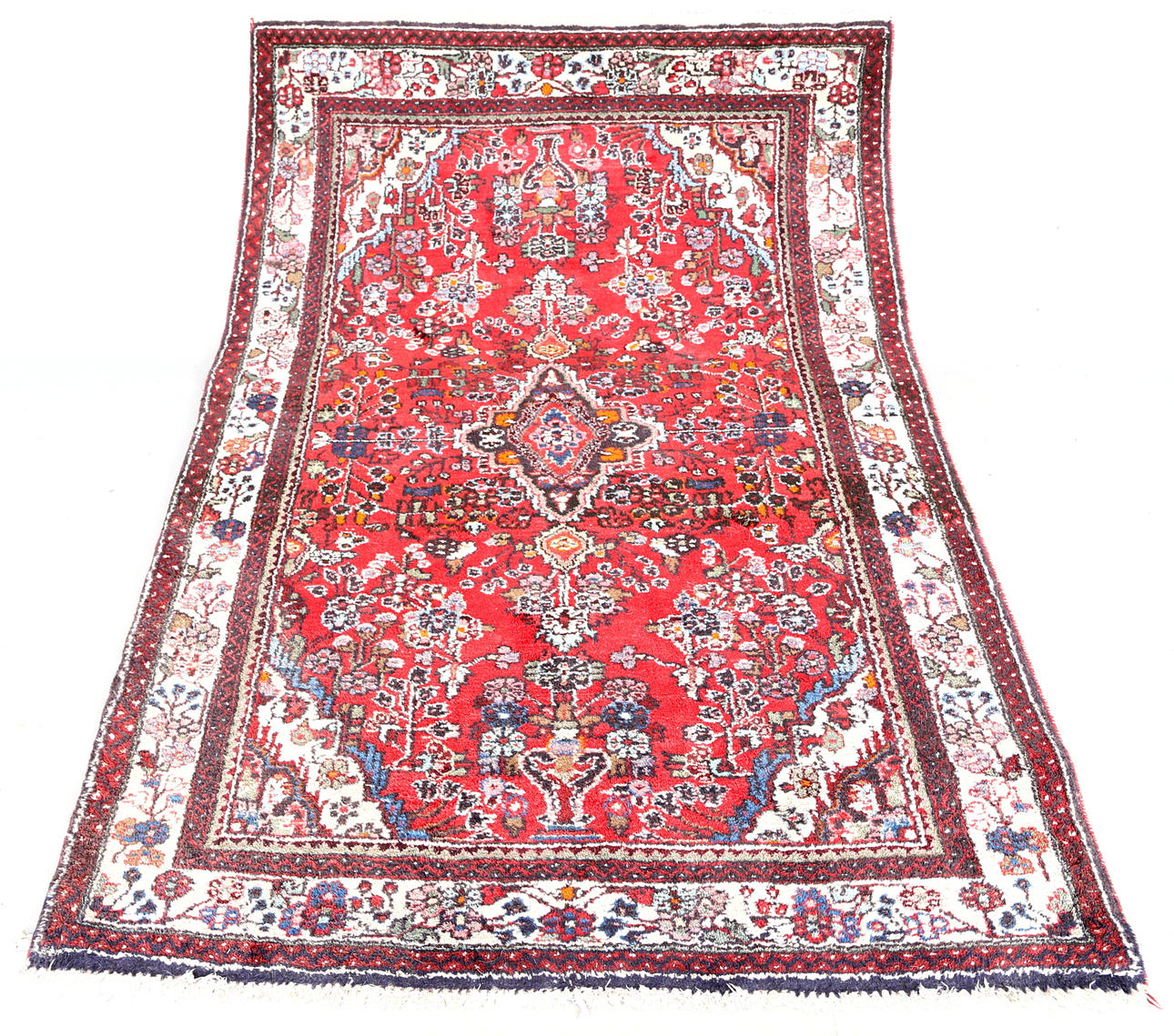 MATTA, Iran, 194 x 132 cm.