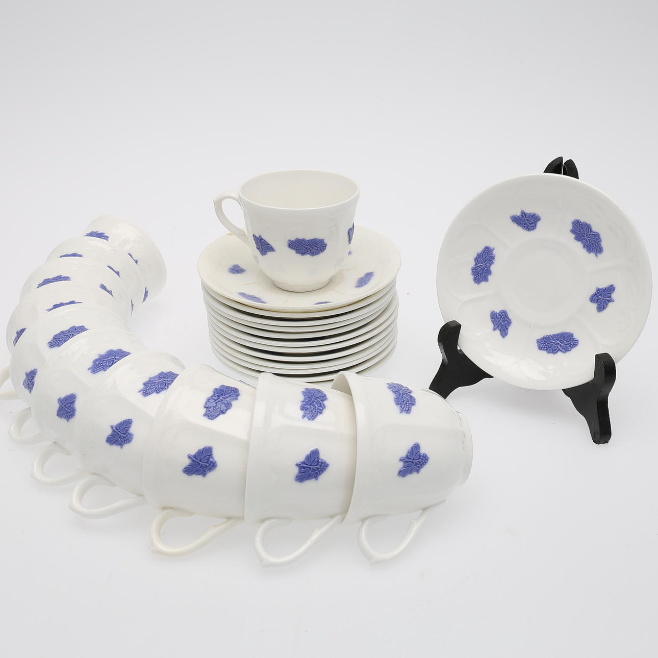 KAFFESERVIS, 25 delar, ben porslin "Blå Blom", Gustavsberg.