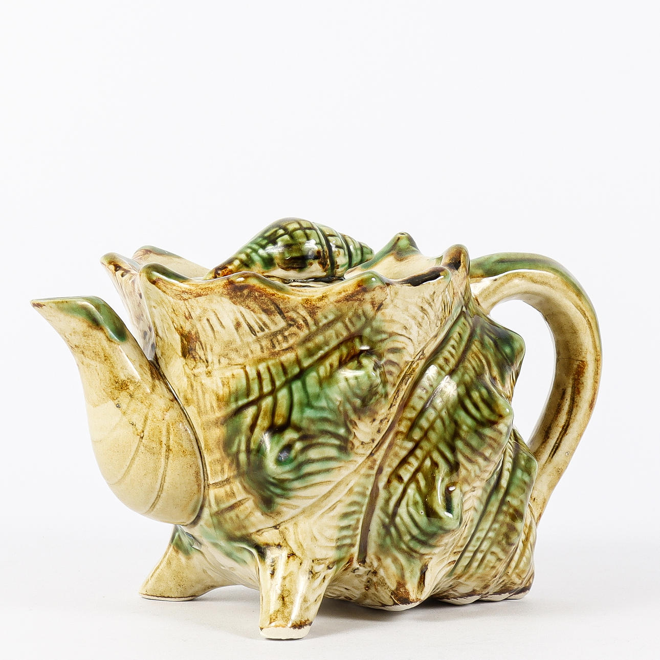 A ceramic teapot, Japan.