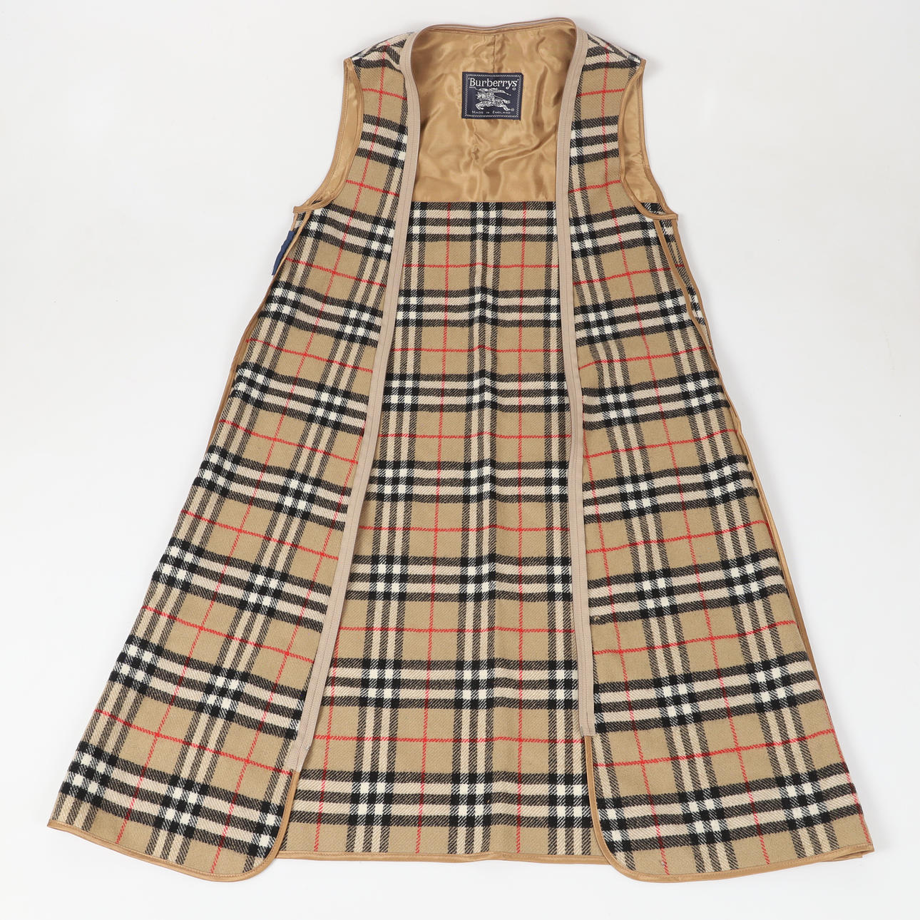 LINING, wool, Burberry, England.