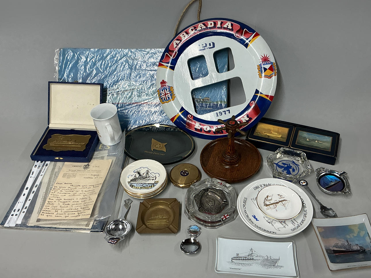MIXED SHIPPING COMPANY LINER ITEMS.