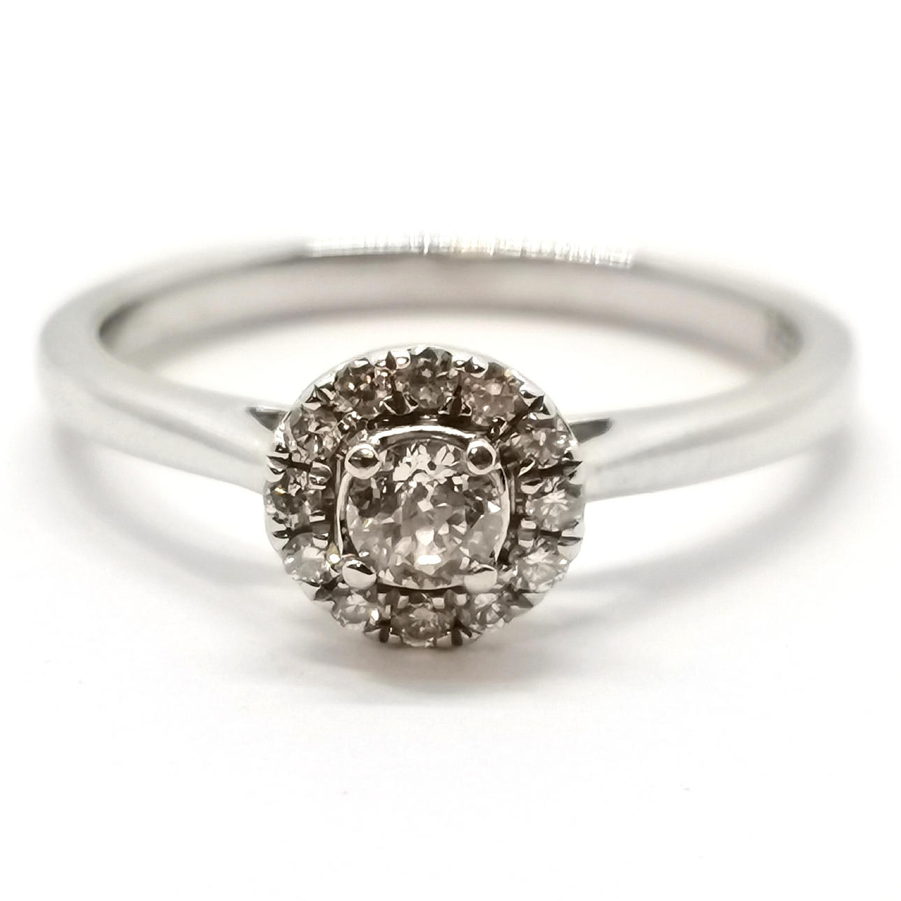FOREVER 18ct WHITE GOLD DIAMOND CLUSTER RING.