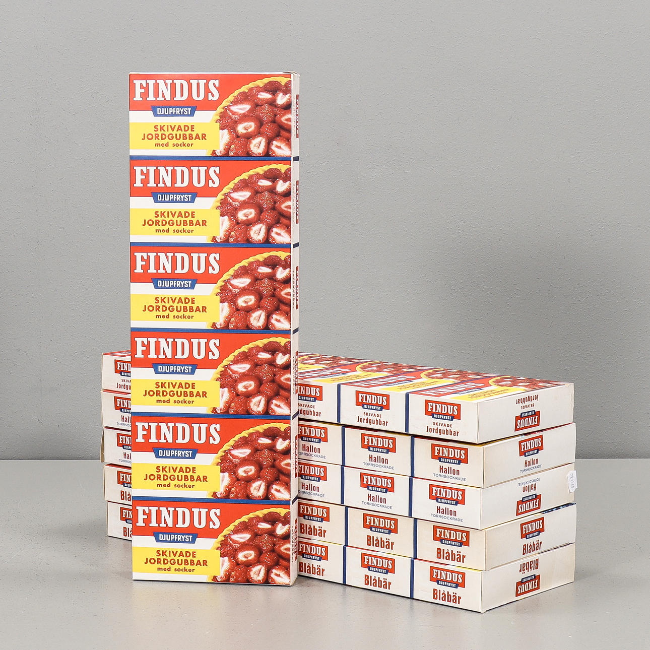 SKYLMATERIAL cardboard, Findus deep-frozen berries.