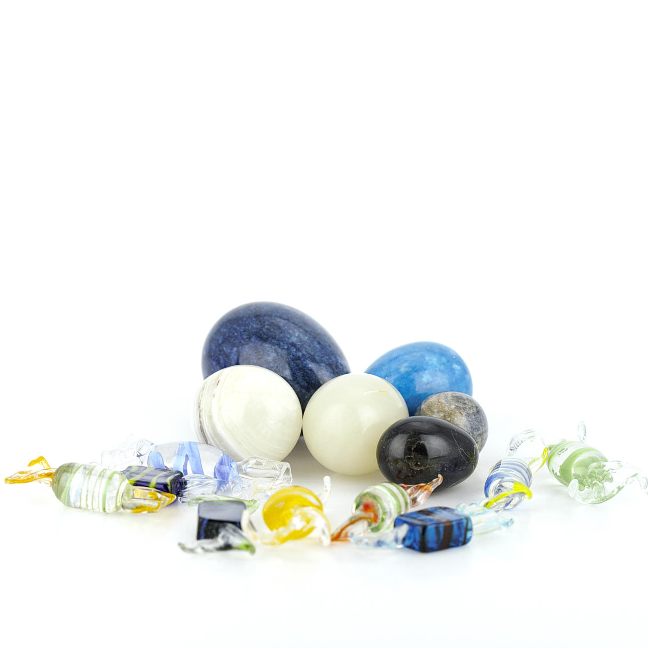 STENÄGG och GLASKARAMELLER, 6 + 9 delar, marmor, sten, glas, nutida.