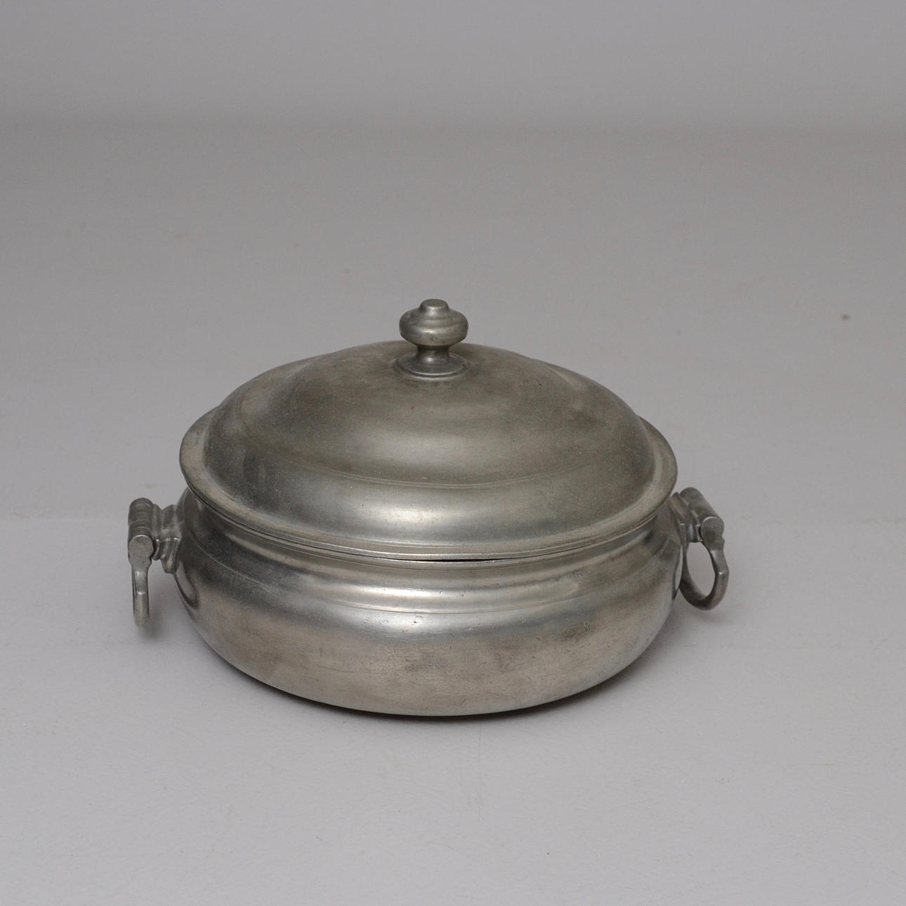 ZADOCK BERGENHOLTZ. GRÖTSKÅL, Vimmerby.