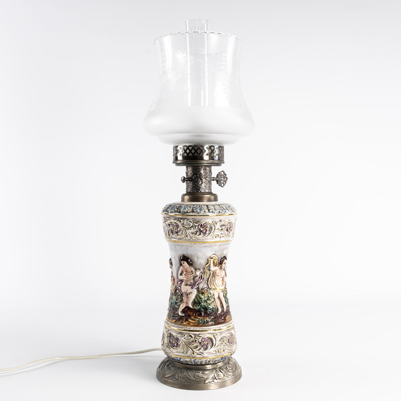 TABLE LAMP, Capodimonte style.