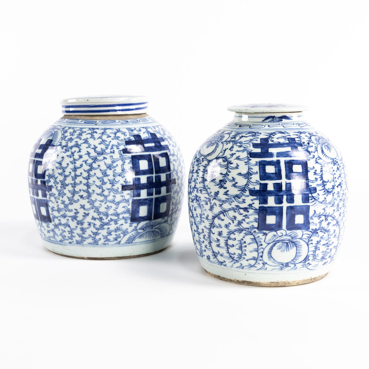 JARS WITH LIDS, 2 pcs, China.