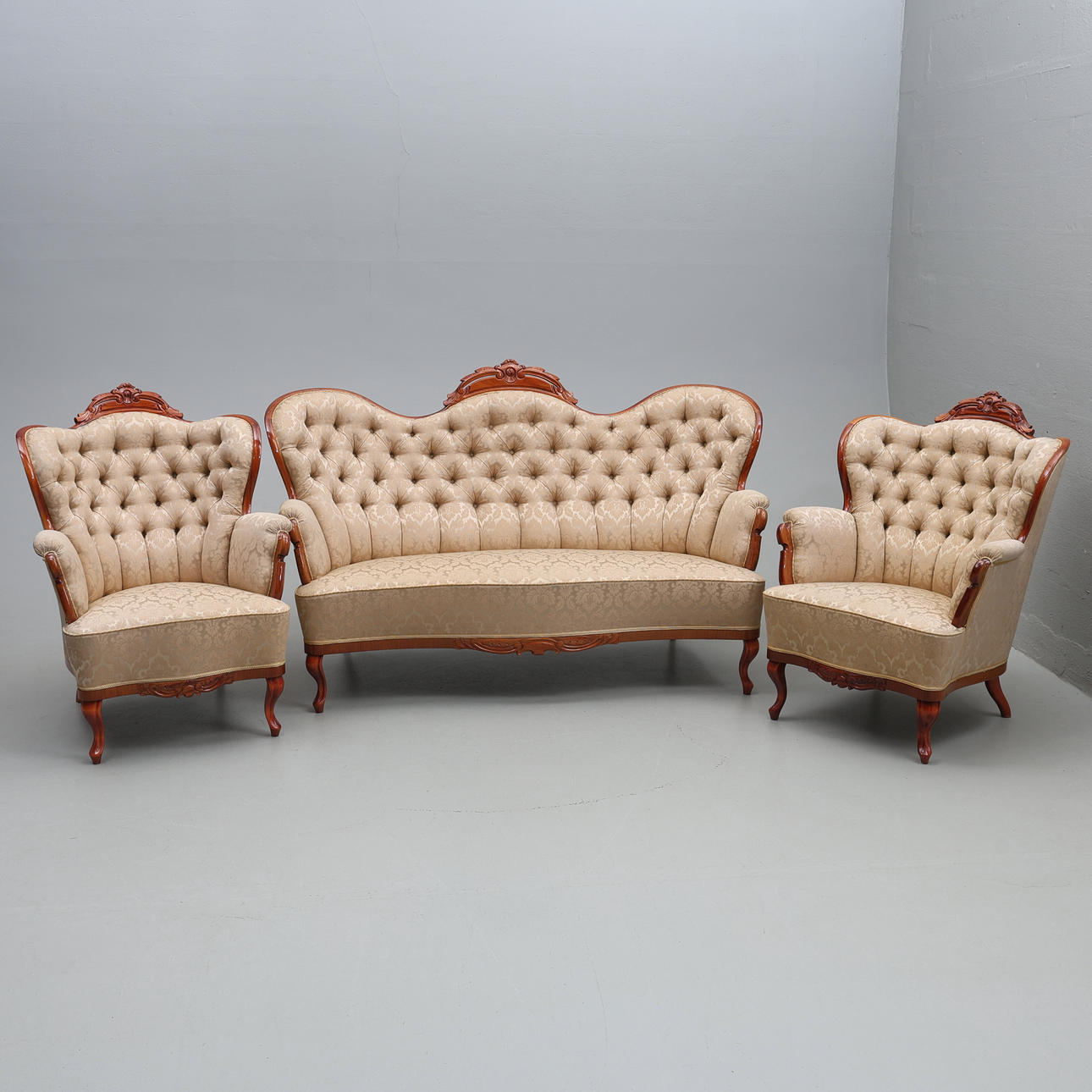 3-piece seating area, Sofa with armchairs, rococo style.