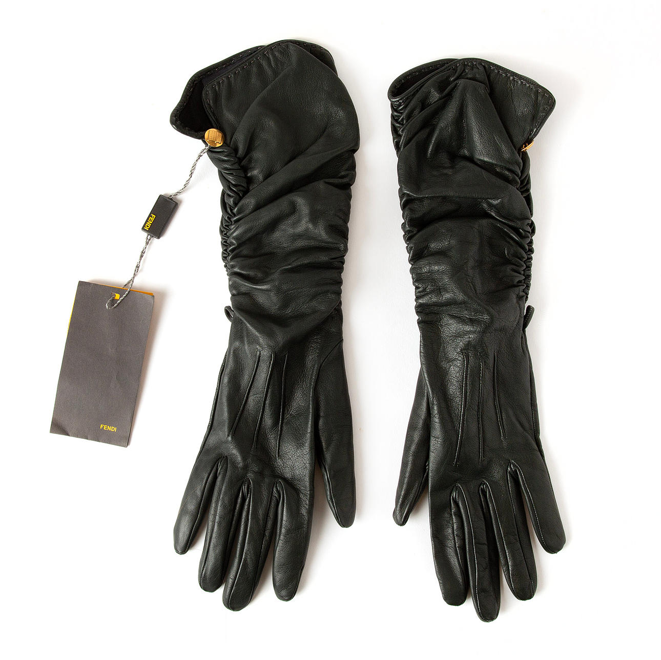 FENDI. Gloves, nappa.