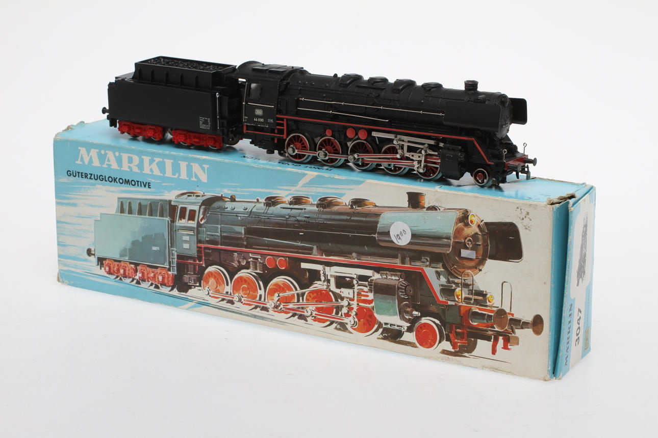 MODELLTÅG MÄRKLIN ånglok 3047.3 , i originalkartong.