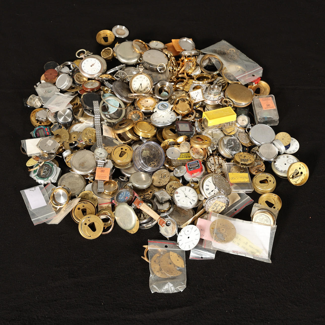 BATCH OF WATCH PARTS.