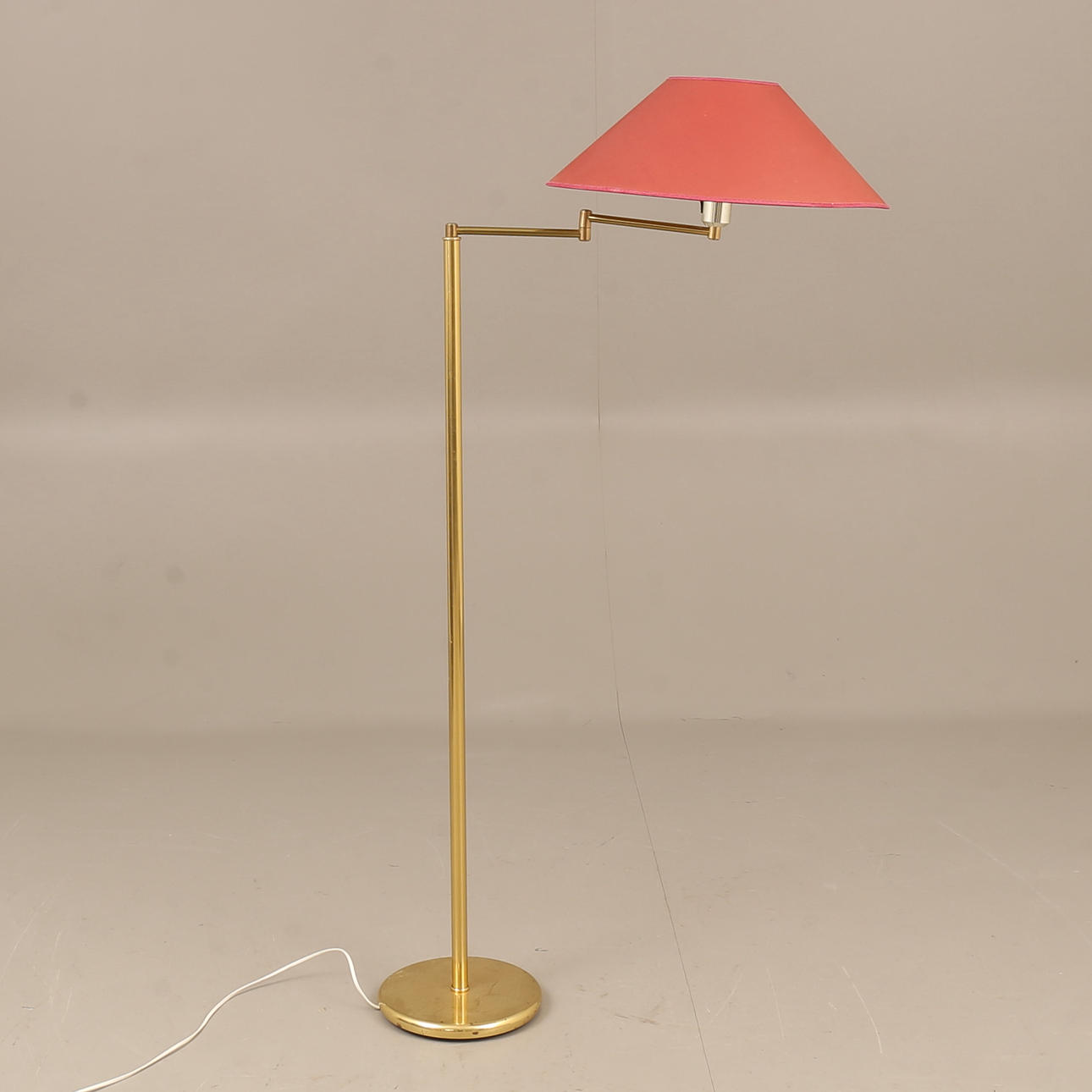 FLOOR LAMP, brass.