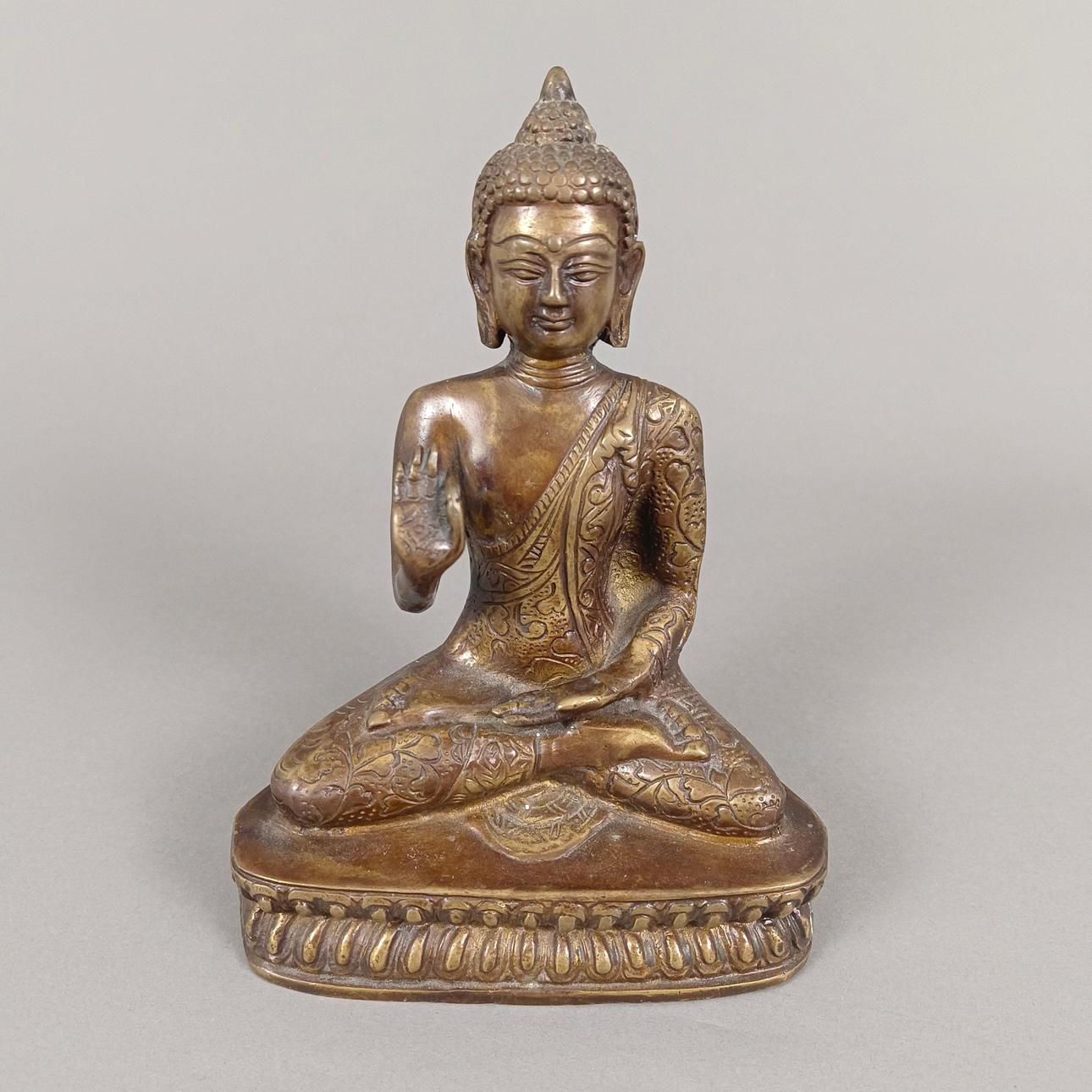 BUDDHA SHAKYAMUNI - Tibet, bronzed metal casting.