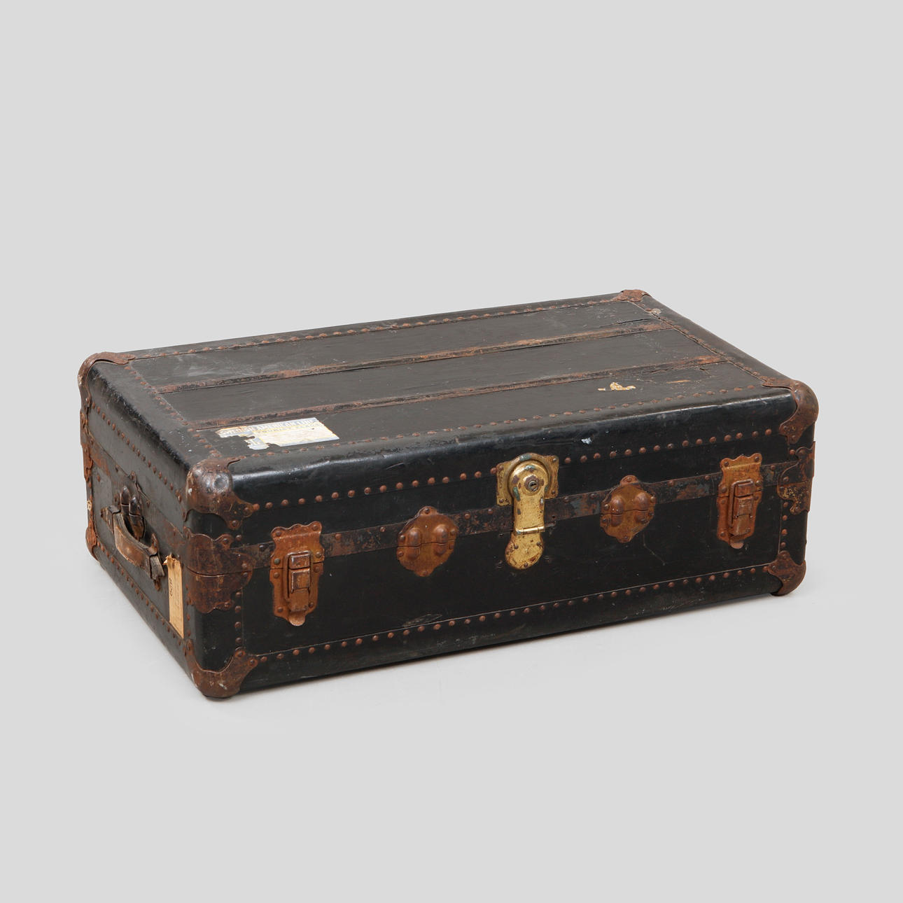 TRUNK, so-called "steamer trunk", early 20th century.