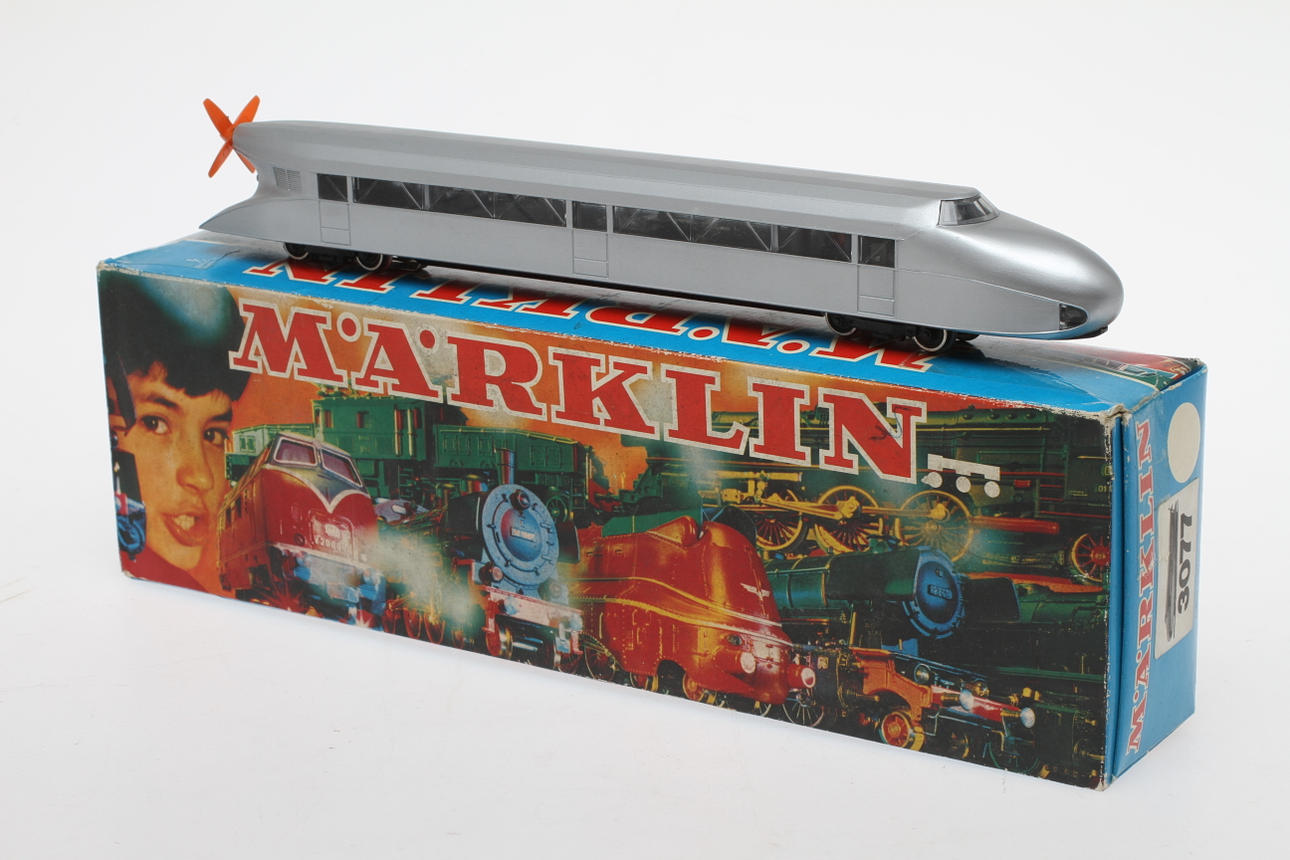 MODELLTÅG MÄRKLIN zeppelinare 3077, i originalkartong.