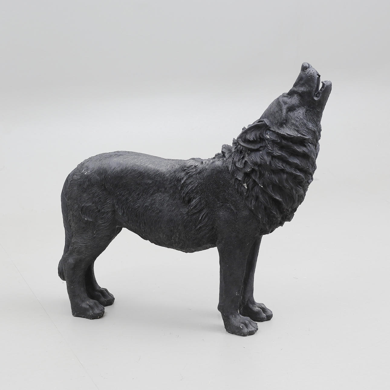 WOLF, black, plastic material, contemporary.