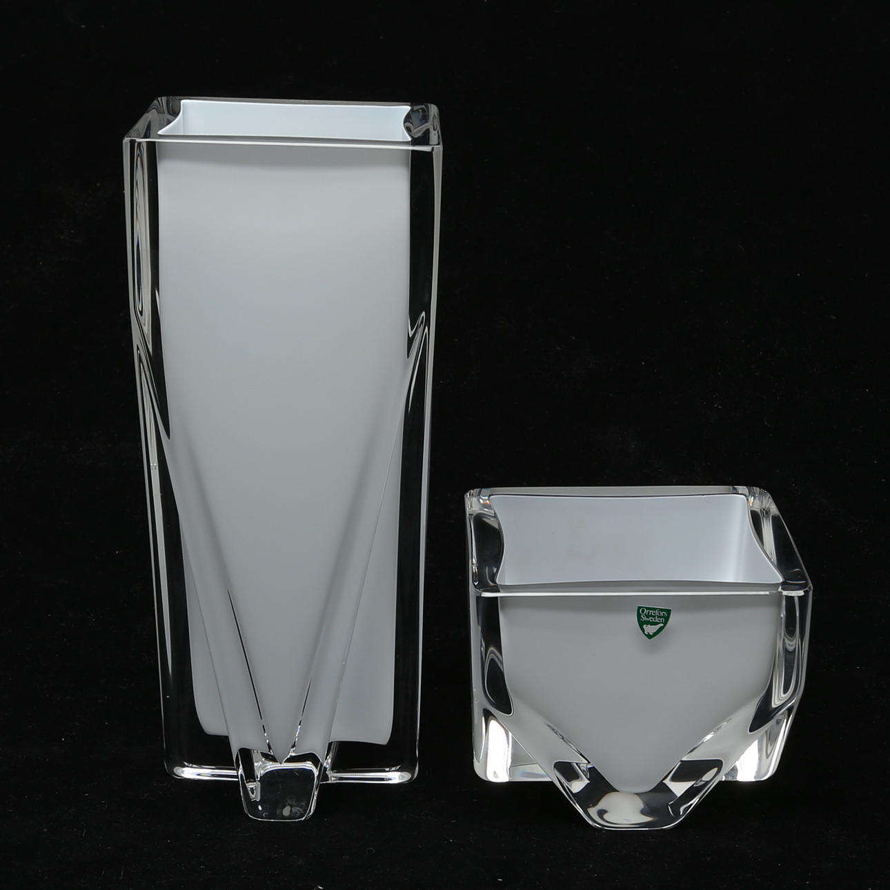 A vase and bowl, Orrefors, unsigned.