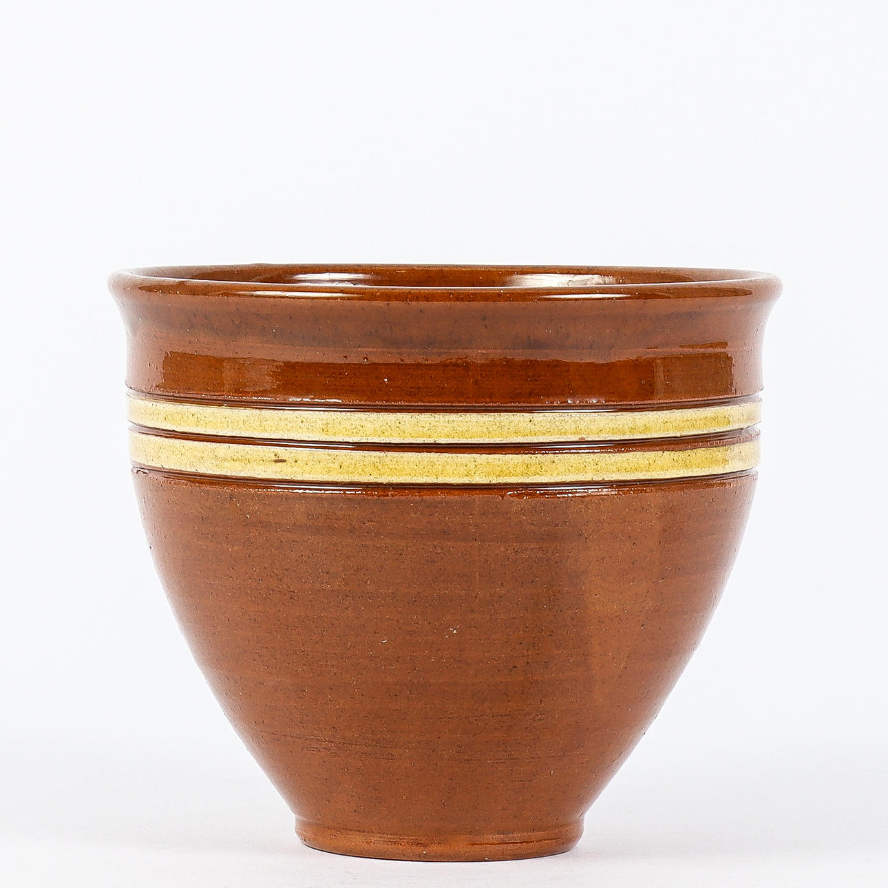 ULLA NILSSON. Ceramic bowl, signed -79.