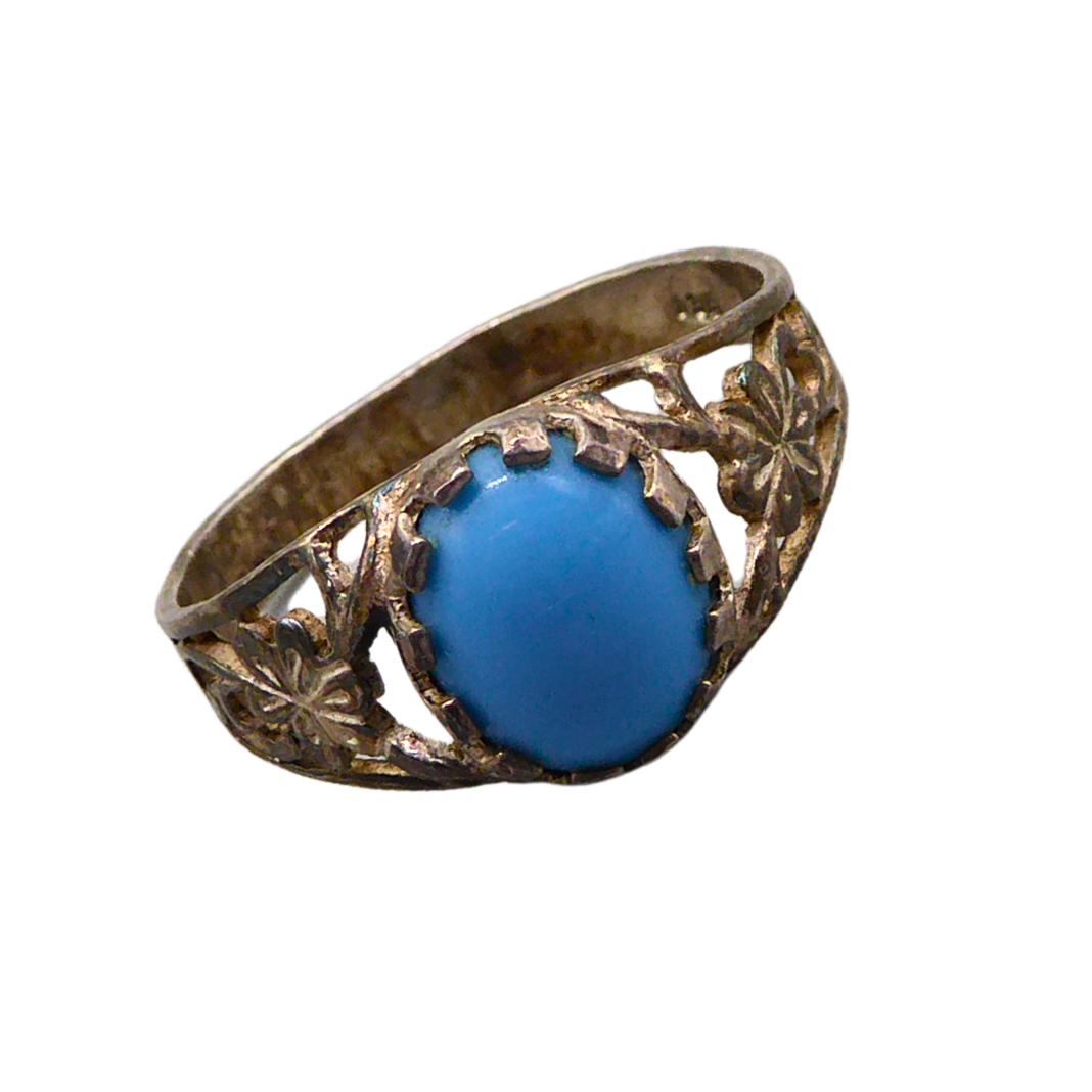 925 SILVER RING SET WITH TURQUOISE, DELICATELY CRAFTED.