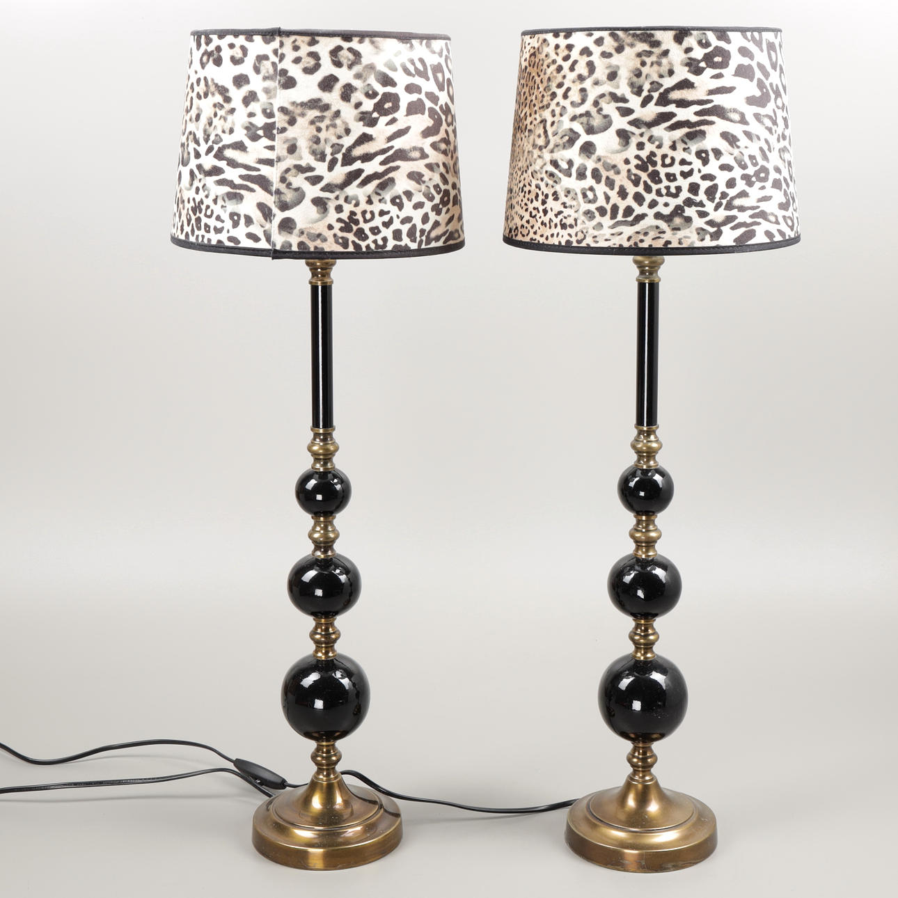 BORDSLAMPOR, ett par, "Abbey", PR Home, 2000-tal.