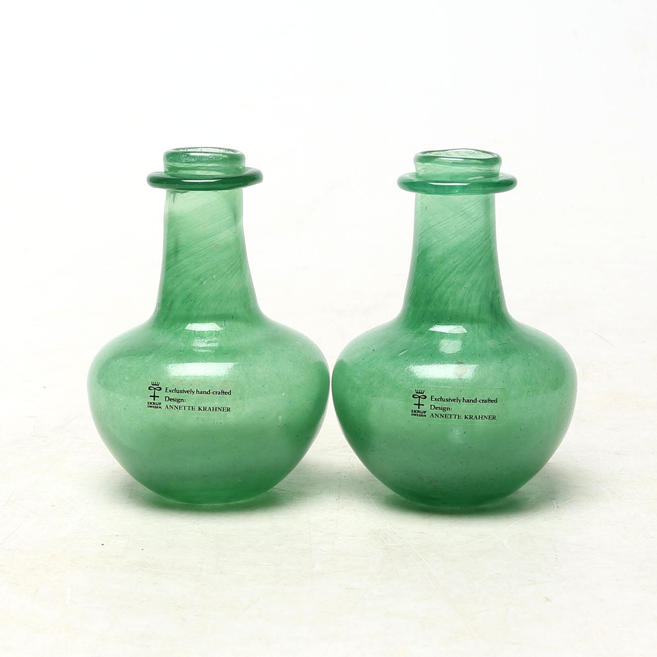 ANNETTE KRAHNER. MINIVASES 2 pcs, glass, Skruf, signed.