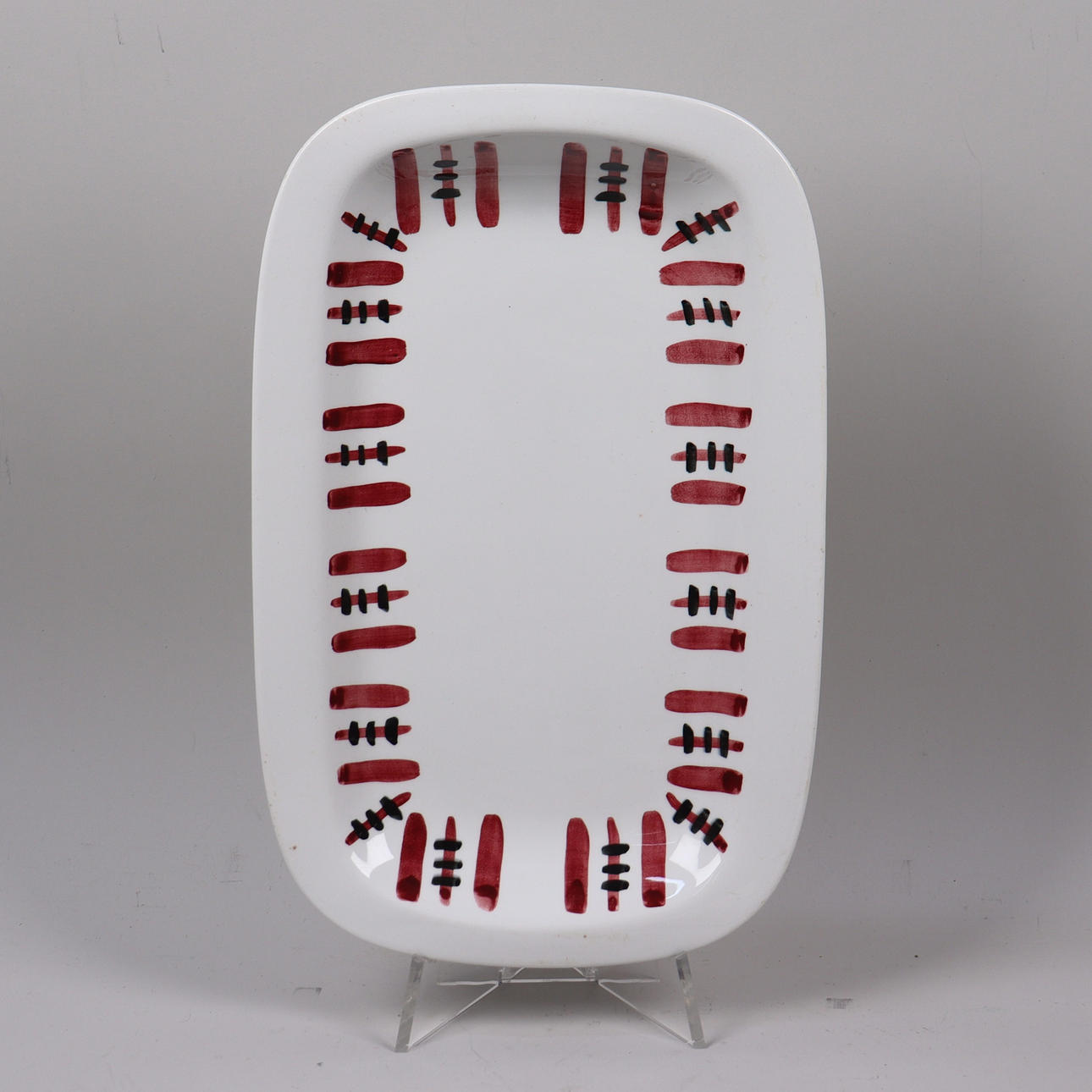 A flintware platter, “Fresta”, Rörstrand, mid 20th century.