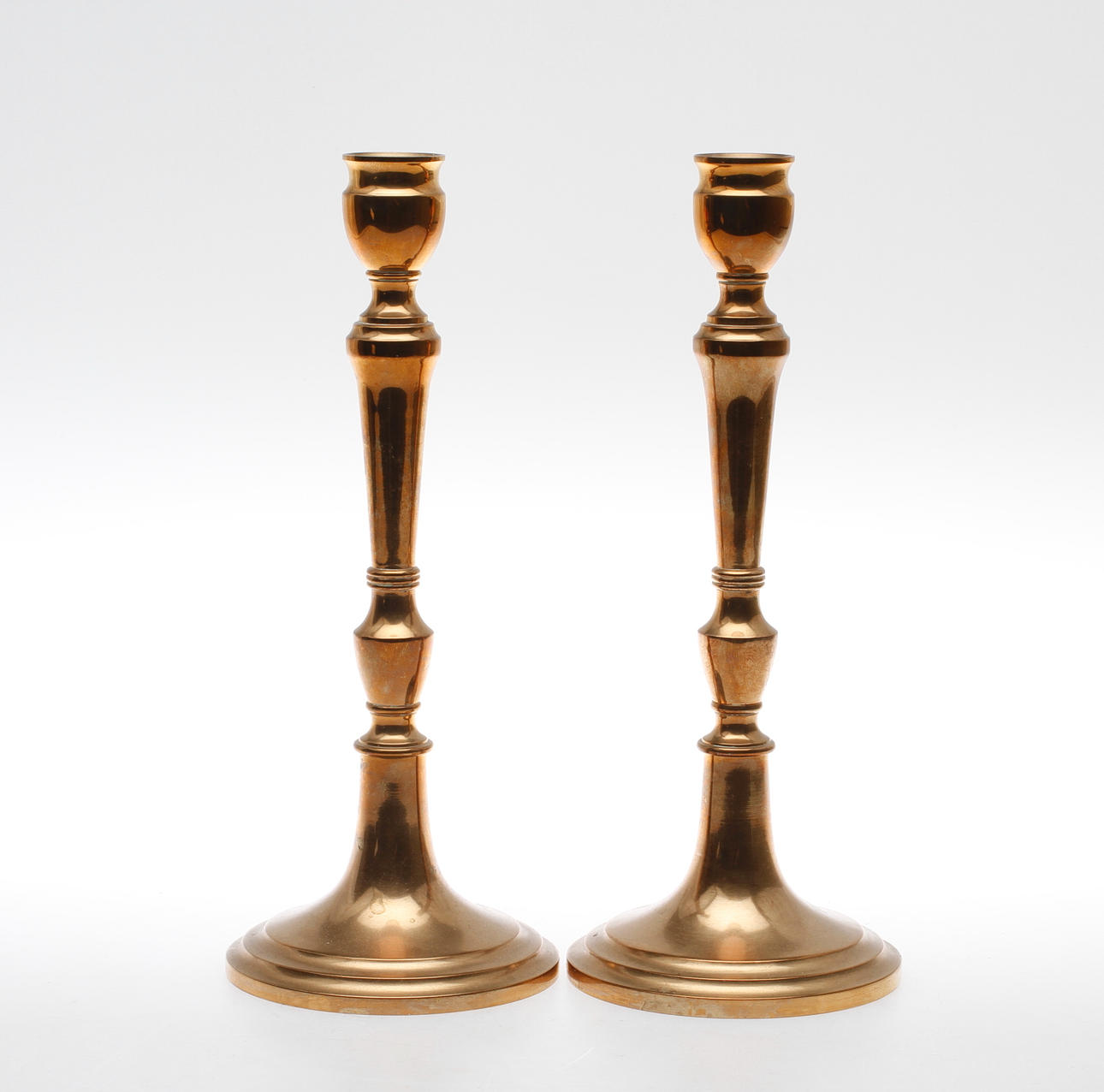 LJUSSTAKAR, ett par, Bersbo 1981.